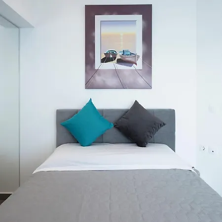 Cp 5 Bedrooms Nl Lucas Clara Villa *