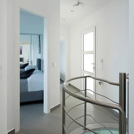 Villa Cp 5 Bedrooms Nl Lucas Clara *