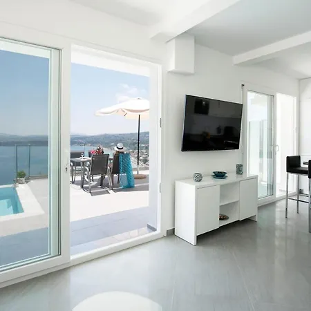Cp 5 Bedrooms Nl Lucas Clara Pyrgi (Corfu)
