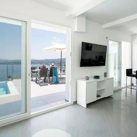 Unparalleled Luxury Awaits 5 Bedrooms Lucas & Clara Villa