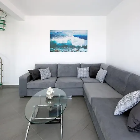Vila Cp 5 Bedrooms Nl Lucas Clara