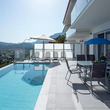 Cp 5 Bedrooms Nl Lucas Clara * Pyrgi (Corfu)