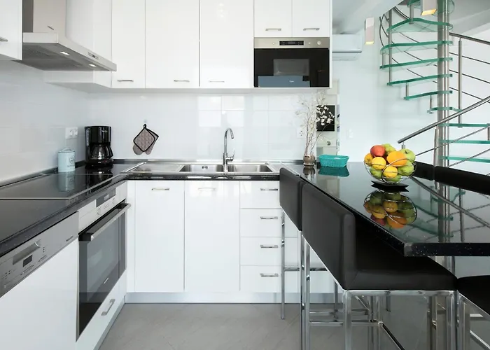 Cp 5 Bedrooms Nl Lucas Clara